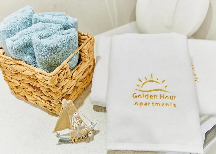 شقة Golden Hour Apartments- Armii Krajowej 9